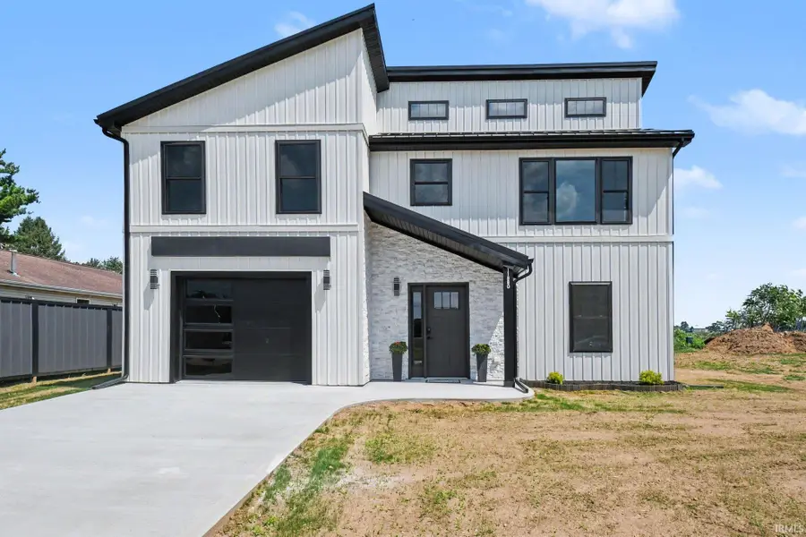 11880 N Robin Hood Road, Cromwell, IN 46732 - #2