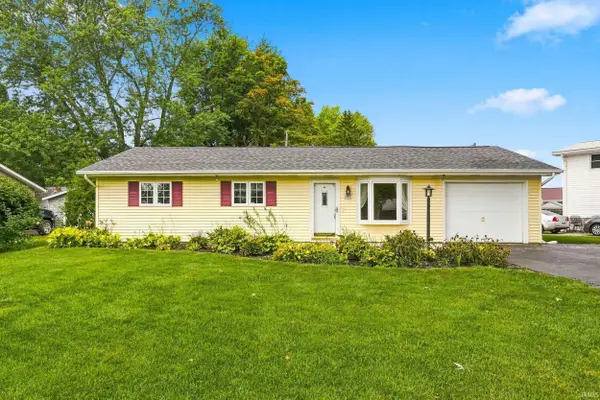 1523 Melbourne Drive, New Haven, IN 46774