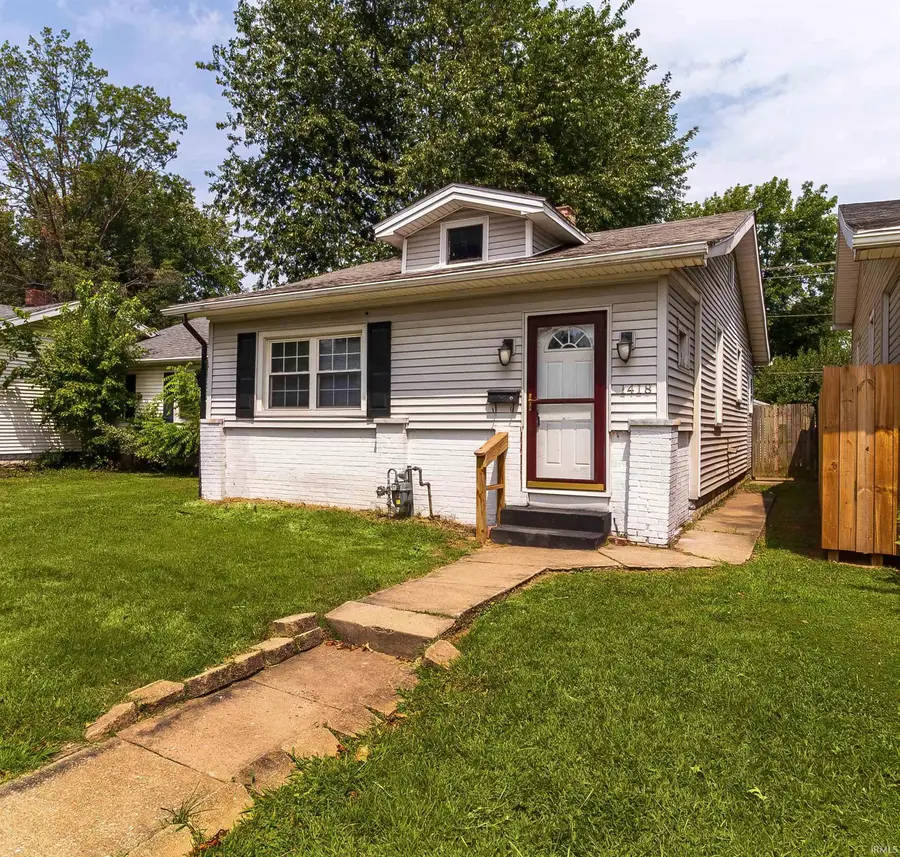 1418 E Jackson Avenue, Evansville, IN 47714 - #2