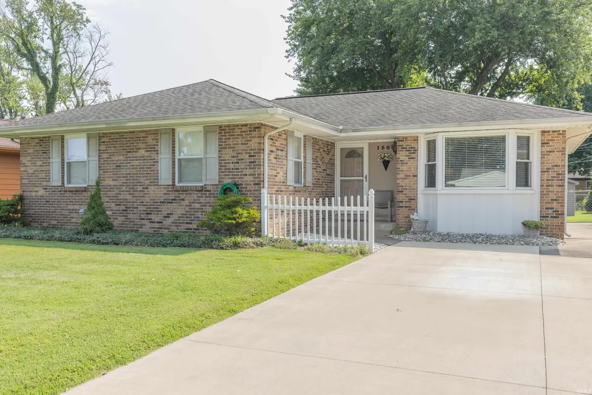 1504 Continental Drive, Evansville, IN 47715 - #1