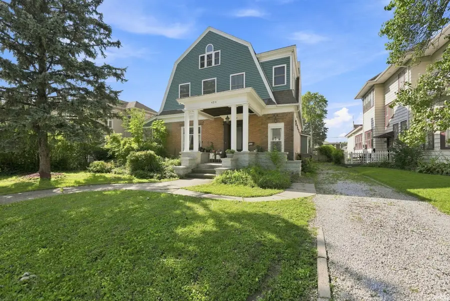 424 W Washington Street, Bluffton, IN 46714 - #3