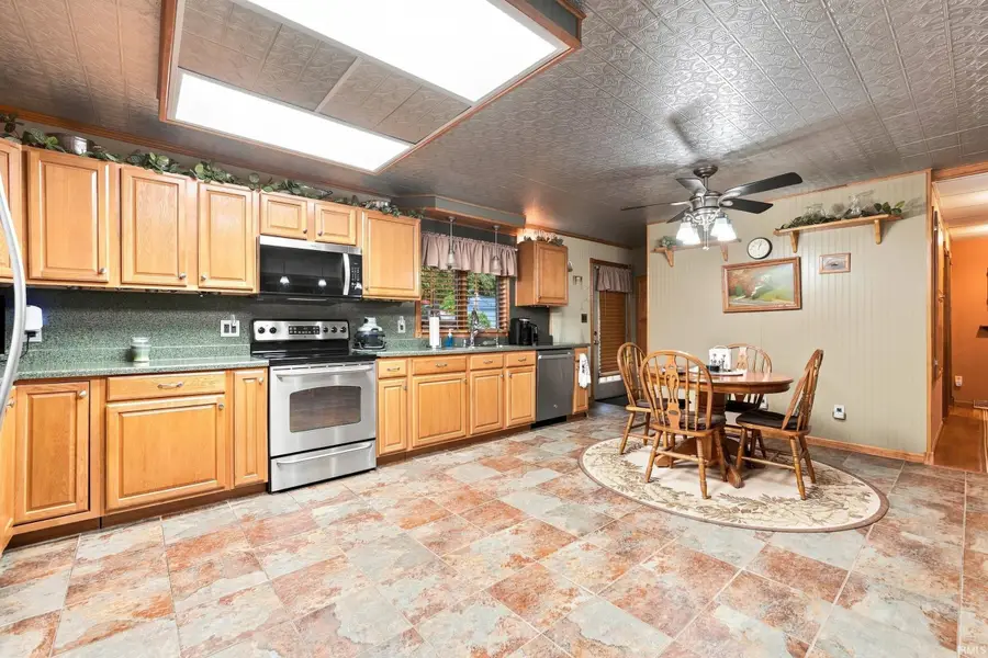 1962 N State Road 9 Road, Albion, IN 46701 - #3