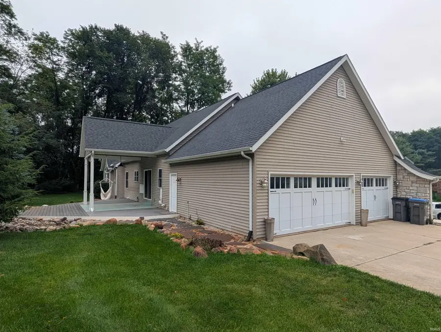 55755 Little Creek Lane, Middlebury, IN 46540 - #2