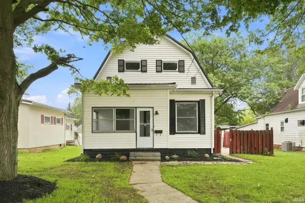 204 N Whitley Street, Columbia City, IN 46725