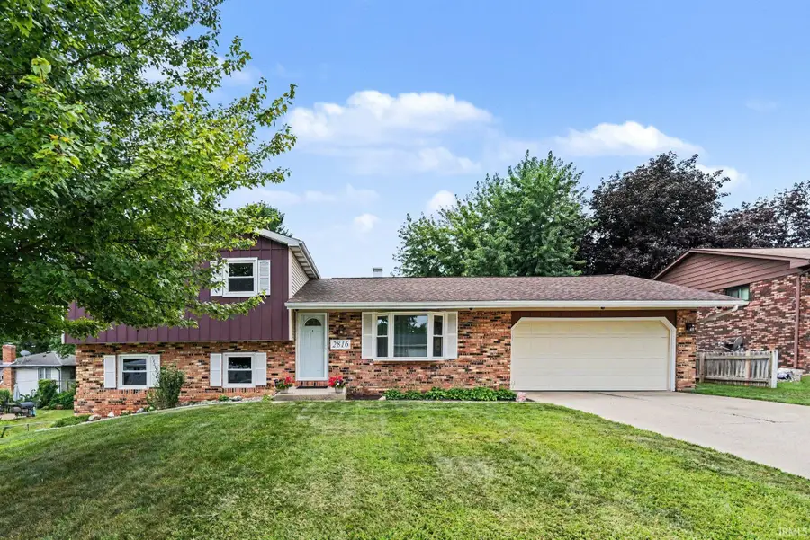 2816 Council Oak Drive, South Bend, IN 46628 - #2
