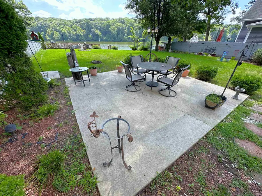 1007 E Ohio Street, Monticello, IN 47960 - #2