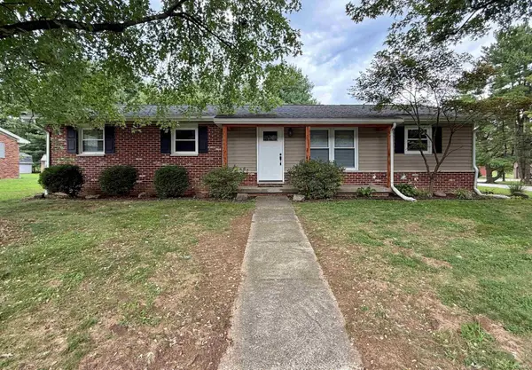 1816 Woodlawn Drive, Washington, IN 47501