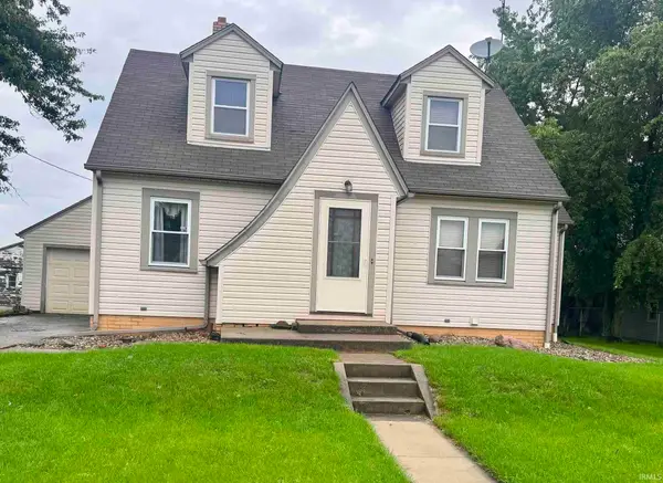 11529 Edgewater Avenue, Hoagland, IN 46745