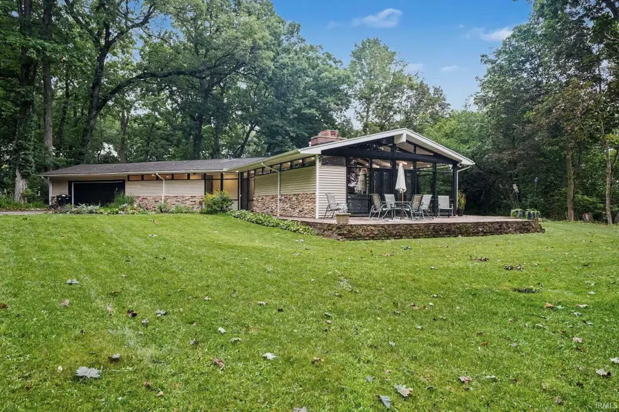 1910 Ribourde Drive, South Bend, IN 46628 - #2