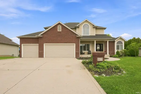 8609 Greyhawk Drive, Fort Wayne, IN 46835