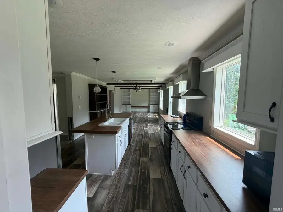 957 S Ridgecrest Lane, Paoli, IN 47454 - #3