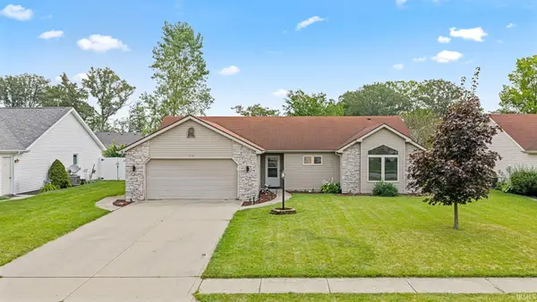 729 S Valley River Drive, Columbia City, IN 46725