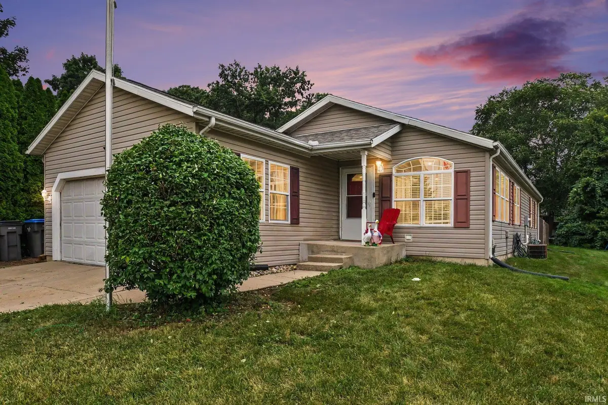 3608 Naples Court, Elkhart, IN 46514 - #1