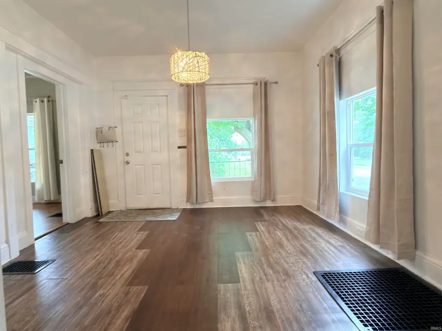 134 E Calvert Street, South Bend, IN 46613 - #3