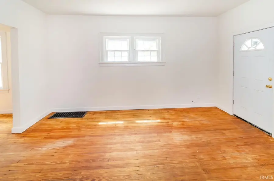 1204 S Evans Avenue, Evansville, IN 47713 - #3
