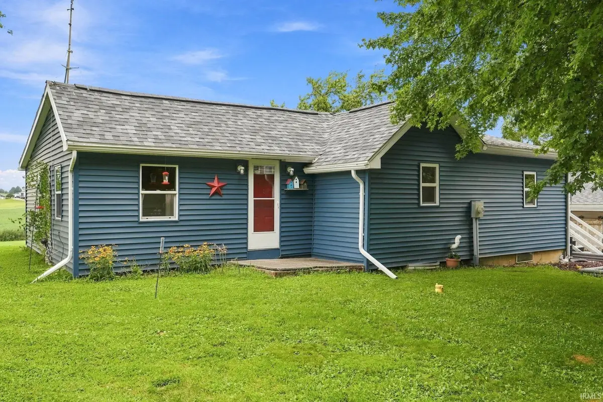 495 S 400 W, Columbia City, IN 46725 - #1