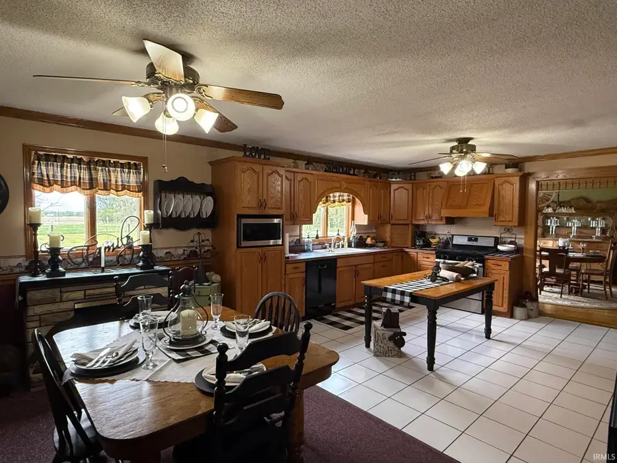 9663 W 100 S, Francesville, IN 47946 - #3
