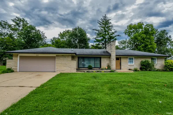 327 Brookside Lane, Plainfield, IN 46168