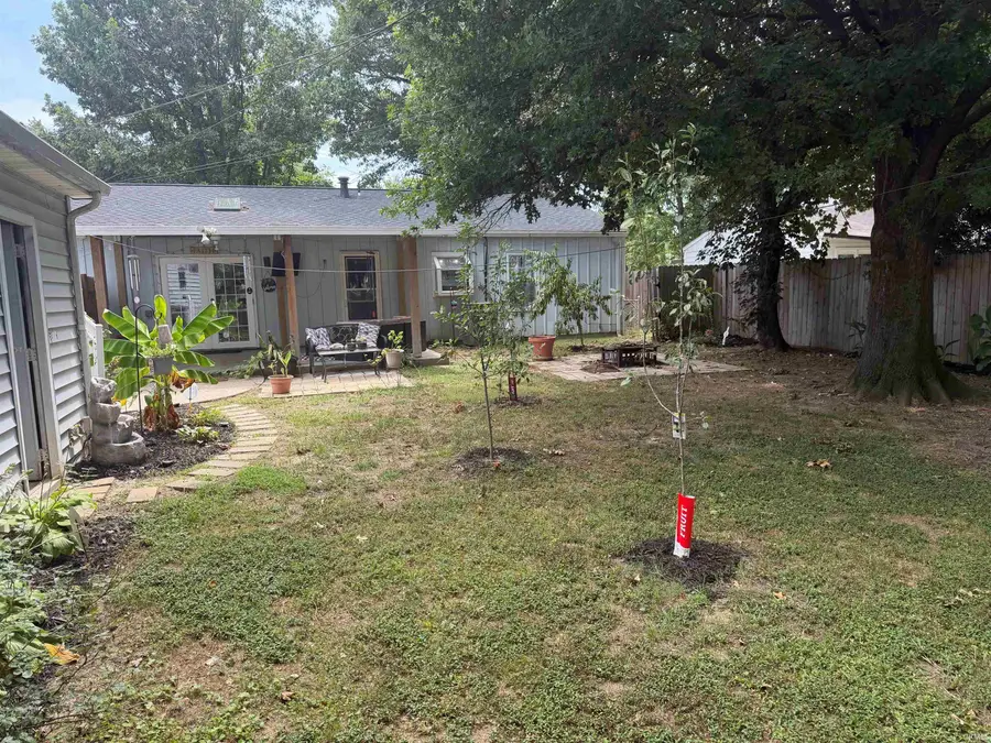 509 Colonial Avenue, Evansville, IN 47710 - #3