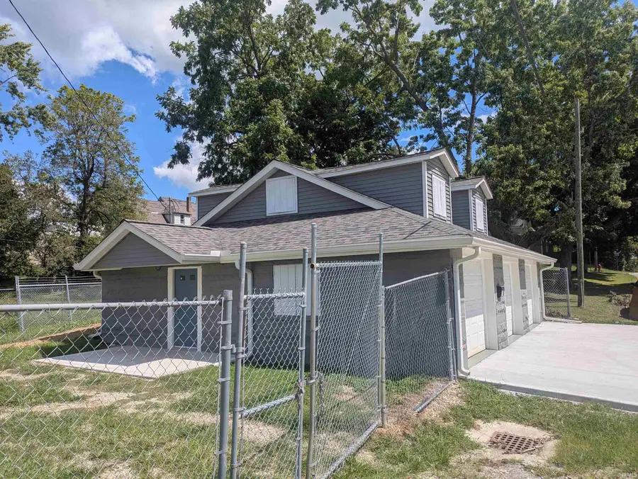 811 22nd Street, Bedford, IN 47421 - #2