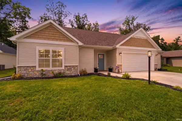 558 S Valley River Drive, Columbia City, IN 46725