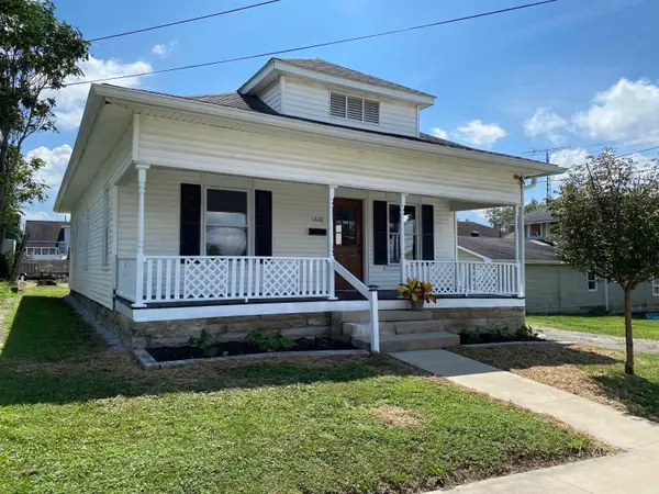 1228 9th Street, Bedford, IN 47421