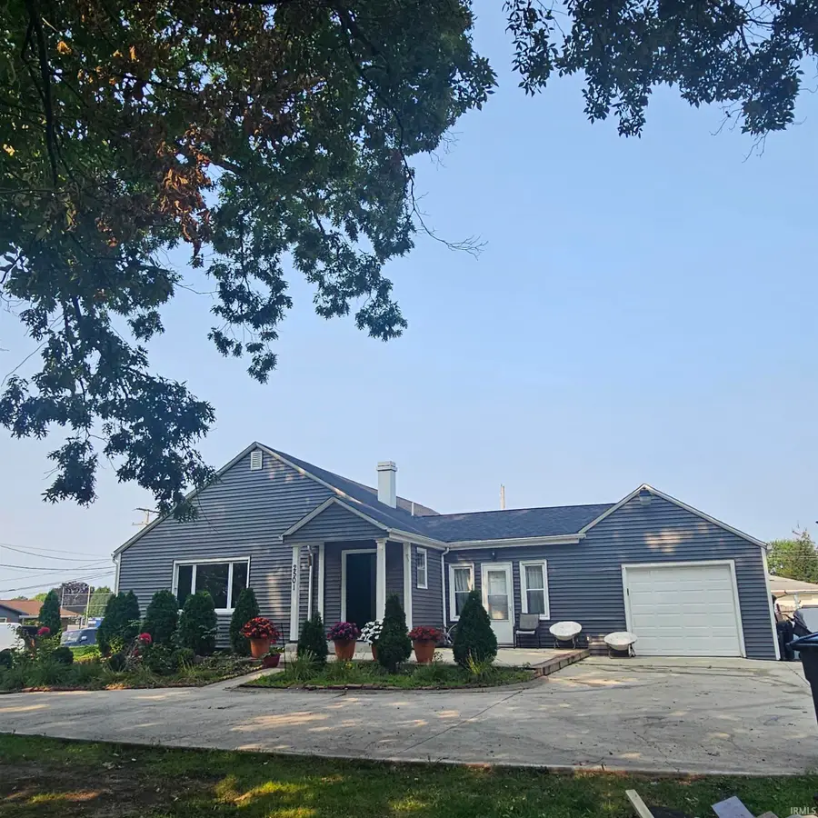 2501 Poinsette Drive, Fort Wayne, IN 46808 - #2
