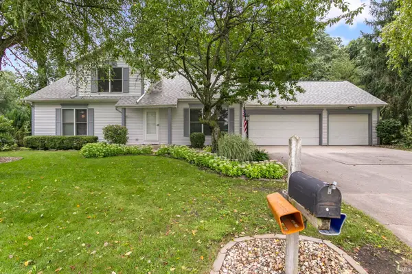 51997 Winter Glen Drive, Granger, IN 46530