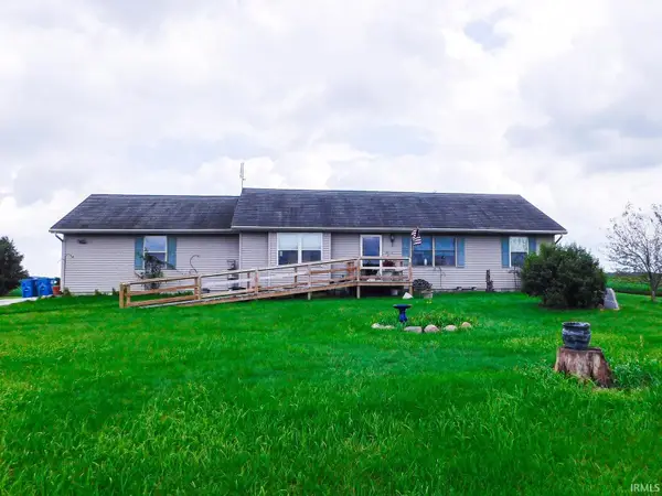 4953 N 450 E, Craigville, IN 46731