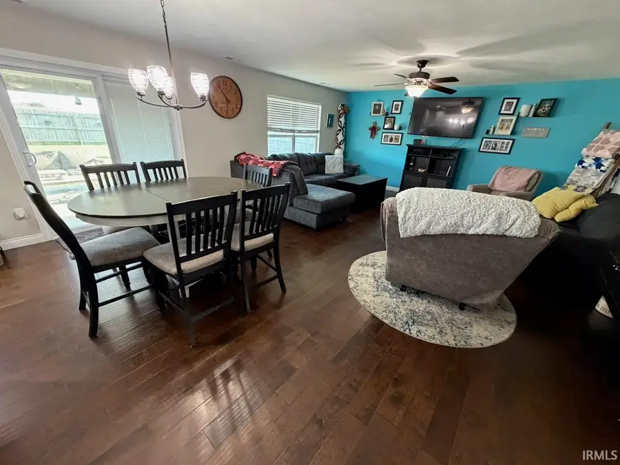 1453 W Chukar Hollow, Haubstadt, IN 47639 - #2
