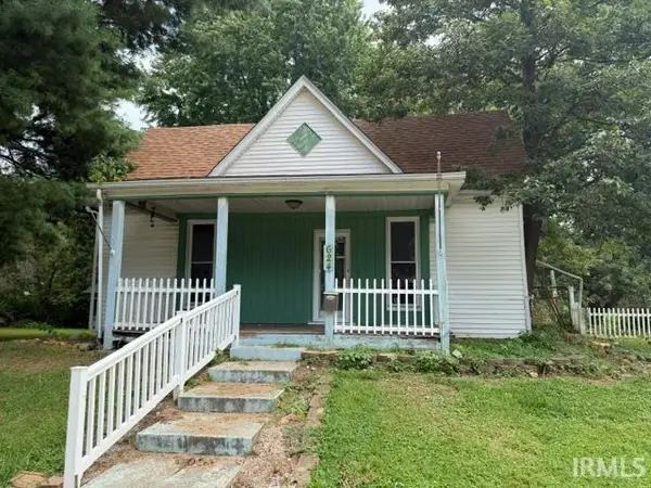 624 S 9th Street, Mitchell, IN 47446