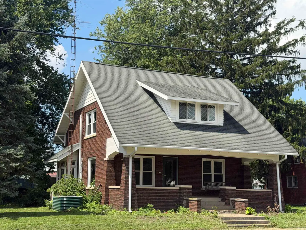 566 S Main Street, Monticello, IN 47960 - #1