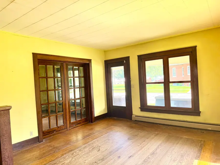 566 S Main Street, Monticello, IN 47960 - #2