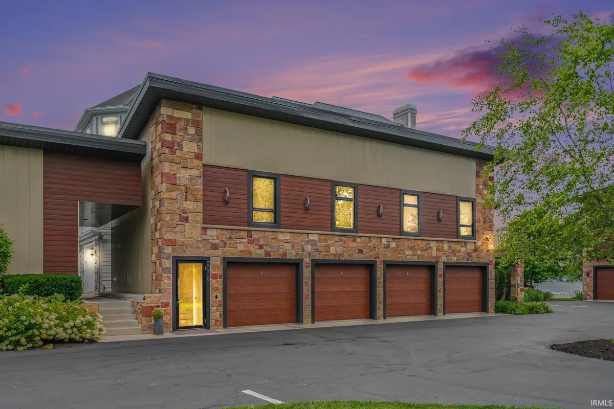 2316 E Winona Avenue, Winona Lake, IN 46590 - #1