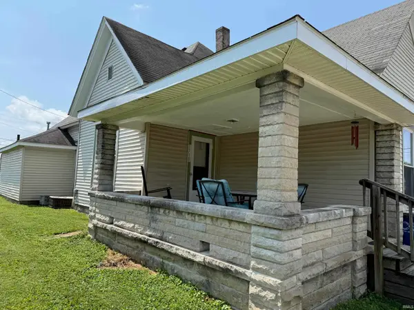 1718 & 1720 12th Street, Bedford, IN 47421