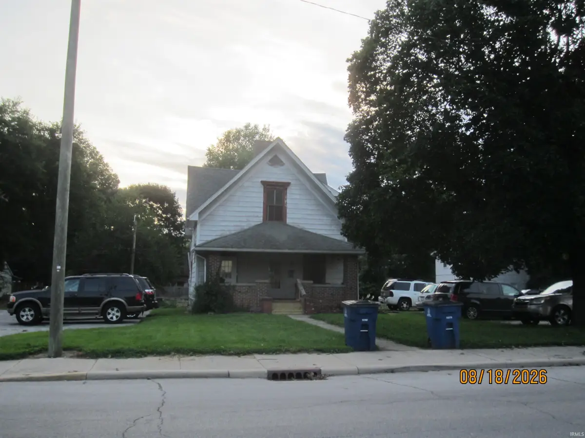 413-423 N Washington Street, Marion, IN 46952 - #1