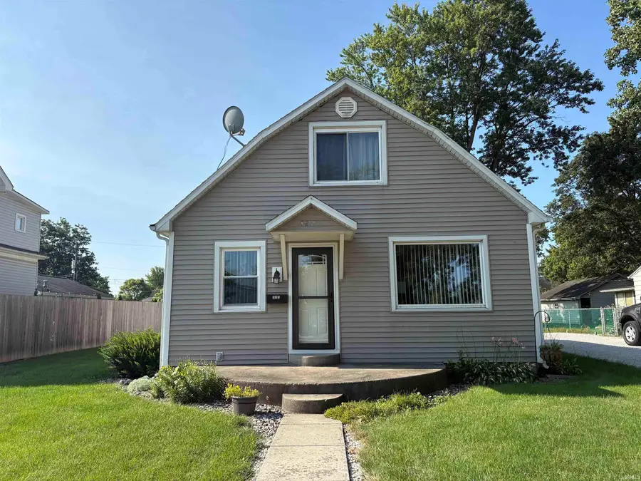 322 E Arnold Street, Bluffton, IN 46714 - #2
