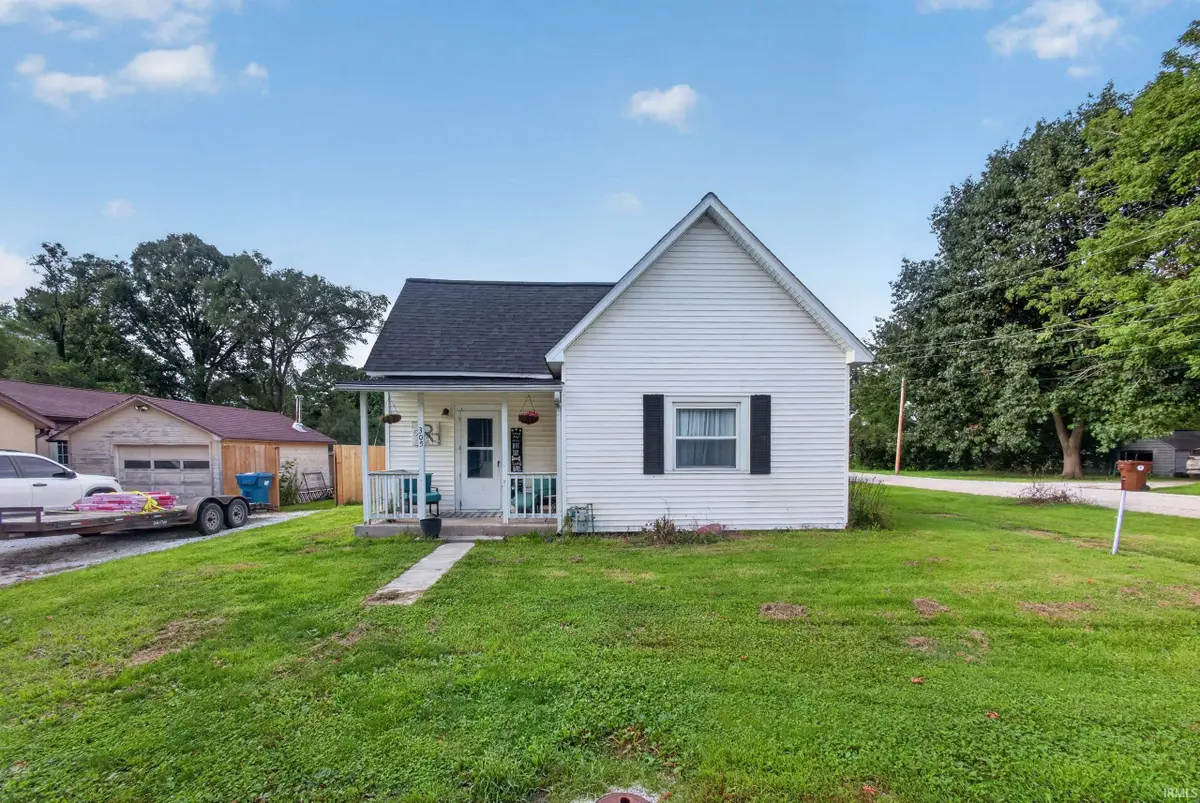 305 E Luin Street, Oxford, IN 47971 - #1