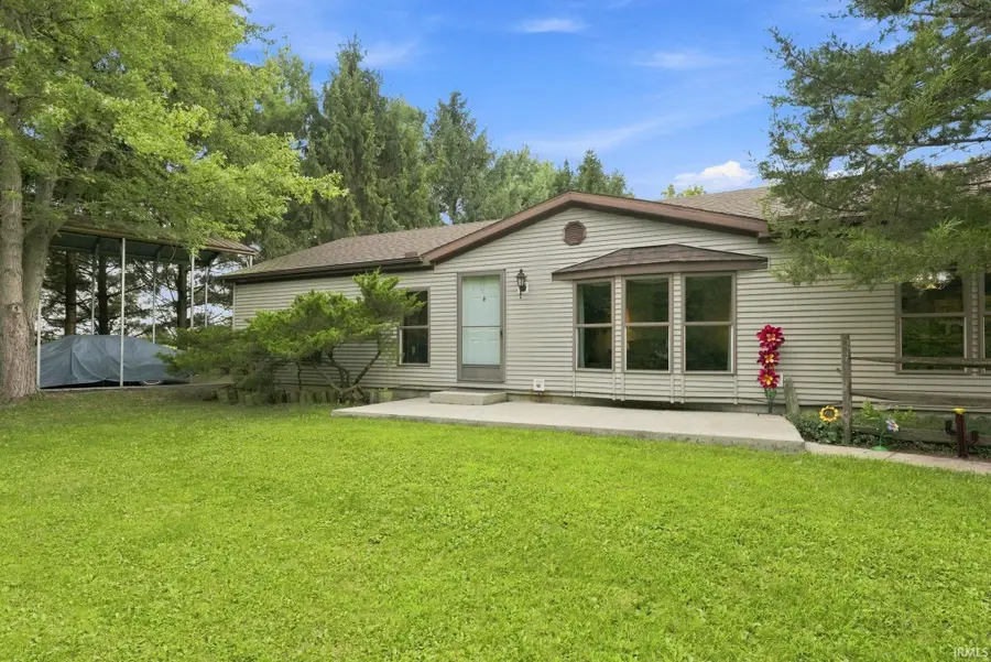 5587 N 650 W Road, Larwill, IN 46764 - #3