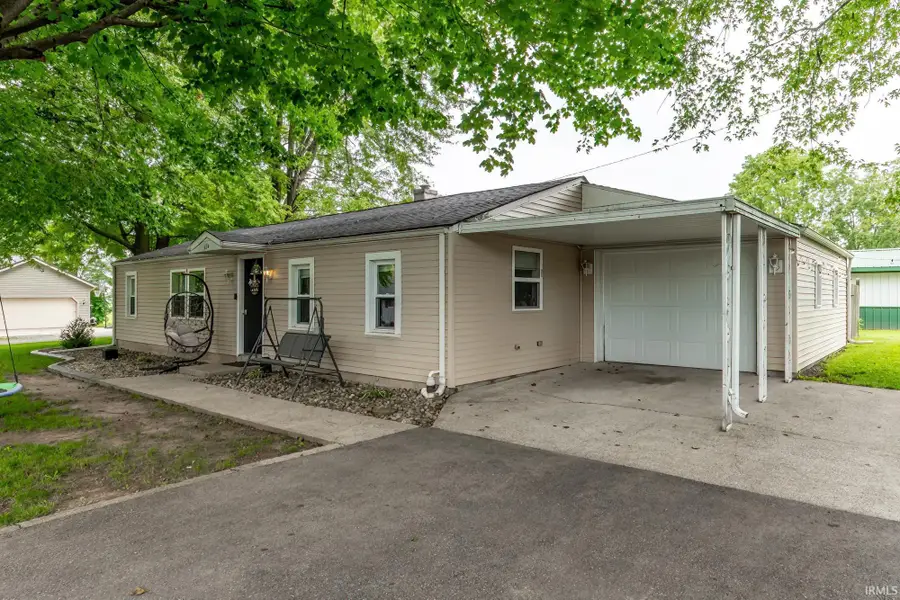124 N Babcock Street, Topeka, IN 46571 - #3