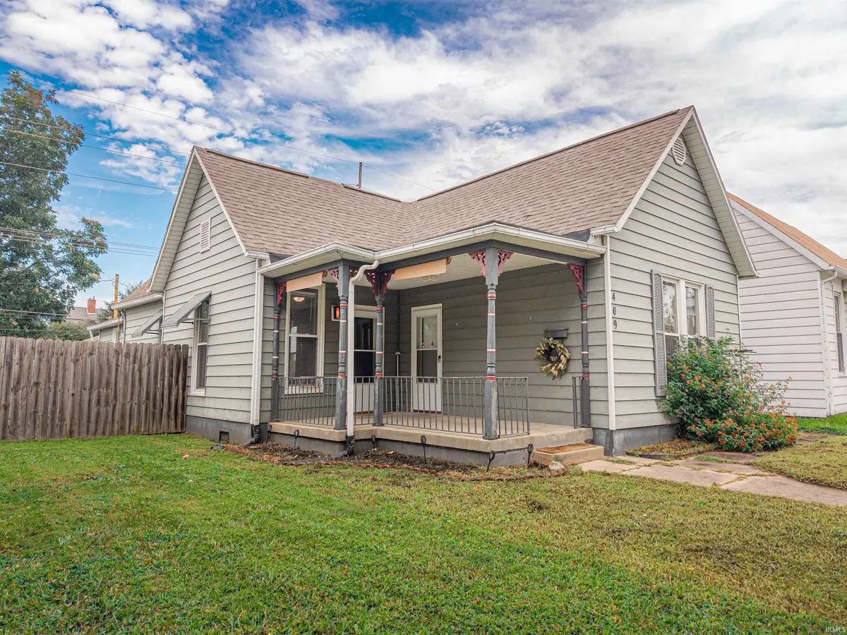 409 E Water Street, Mount Vernon, IN 47620 - #1