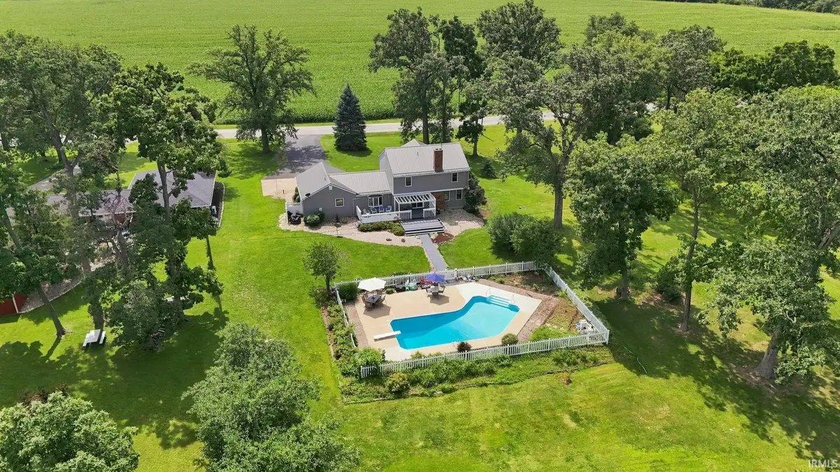 21207 Bluecast Road, Woodburn, IN 46797 - #1