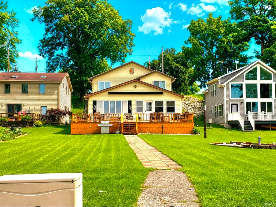 6601 E Harrold Road, Churubusco, IN 46723 - #2