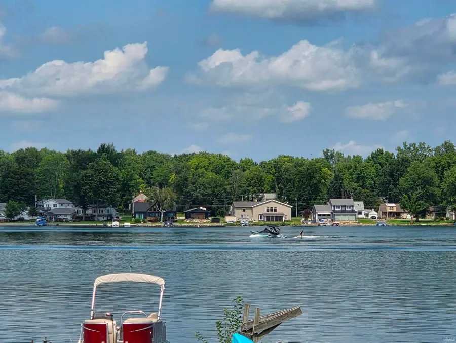 6601 E Harrold Road, Churubusco, IN 46723 - #3