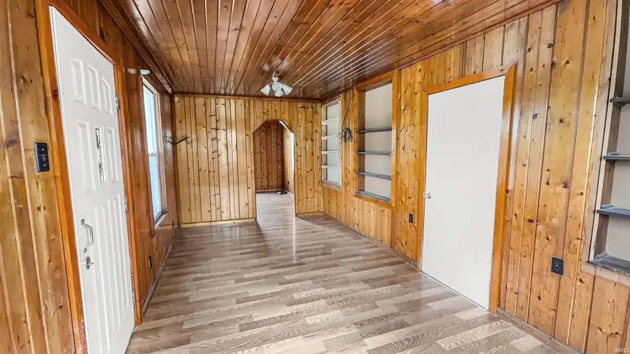 206 E Wabash Street, Wingate, IN 47994 - #2