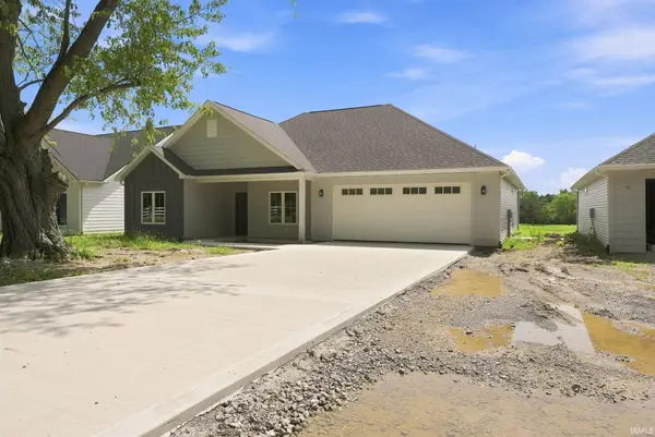 2210 E 250 N Road, Bluffton, IN 46714