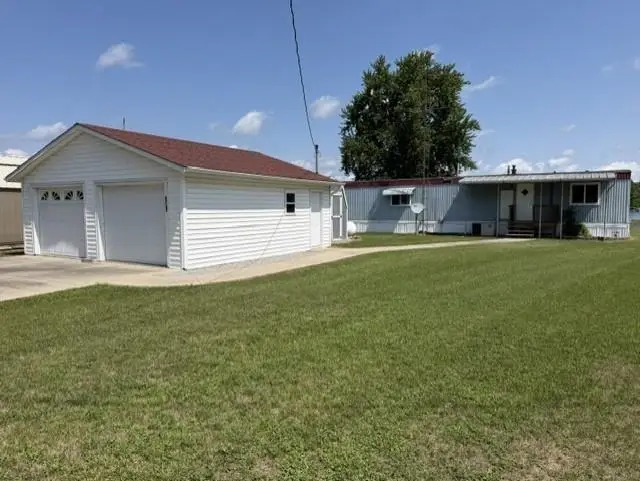 315 Ln 301 Barton Lk, Fremont, IN 46737 - #1