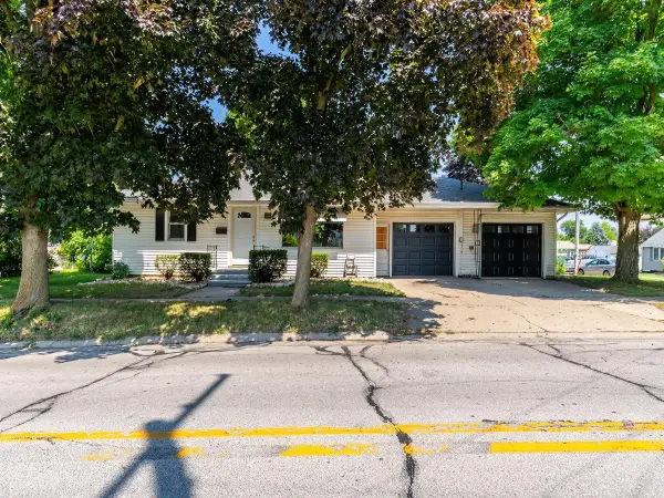 107 E Felicity Street, Angola, IN 46703