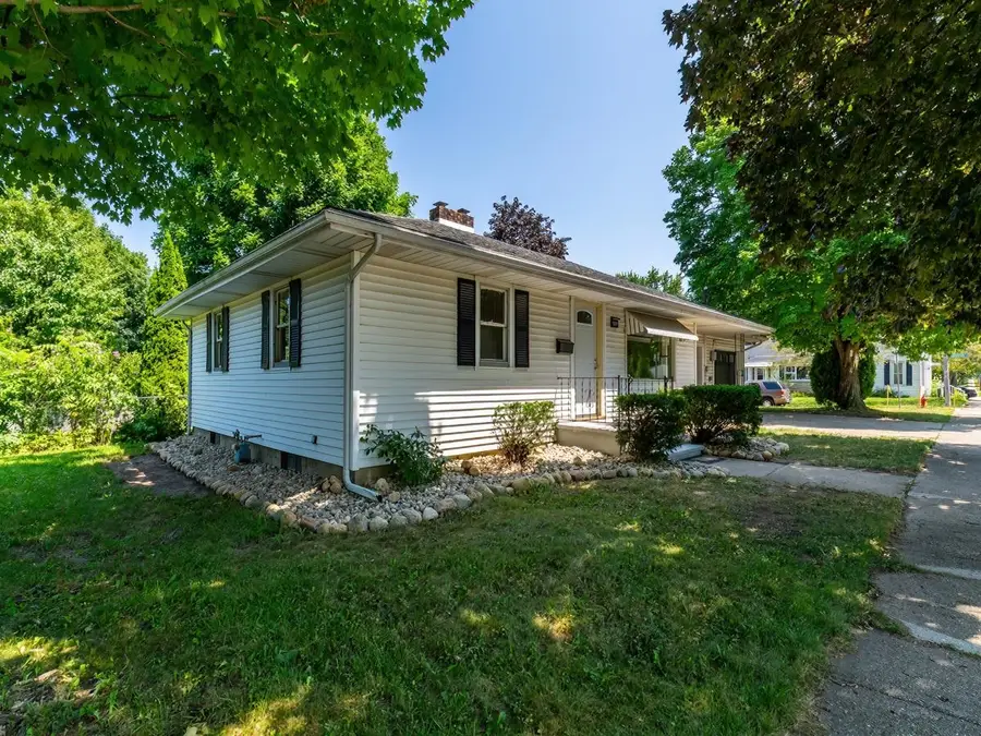 107 E Felicity Street, Angola, IN 46703 - #2