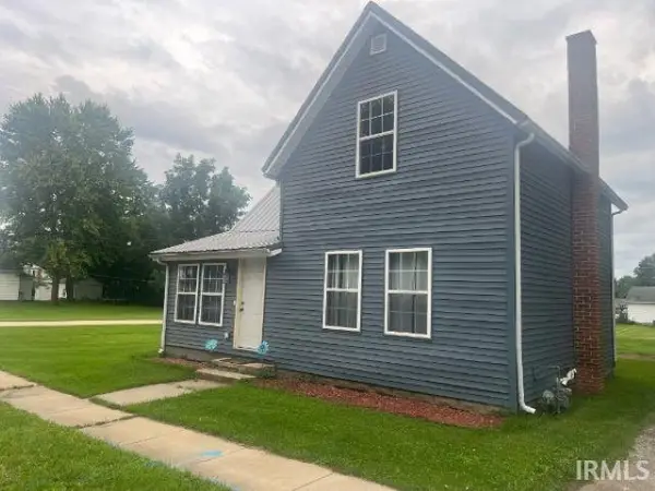 712 N Cavin Street, Ligonier, IN 46767